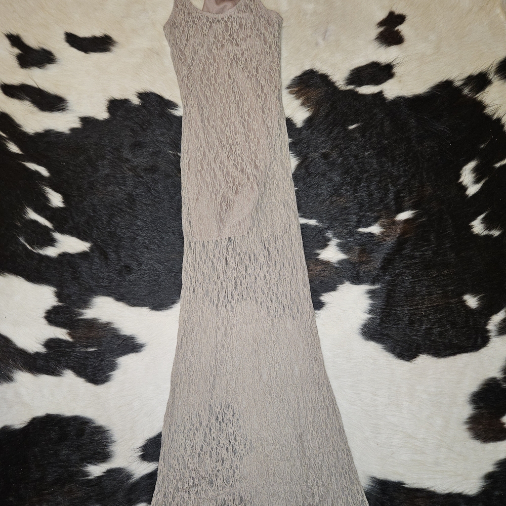 ISSI Beige Lace Maxi Dress